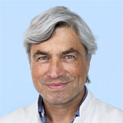 Dr. Mark Van Berge Henegouwen (Holanda)
